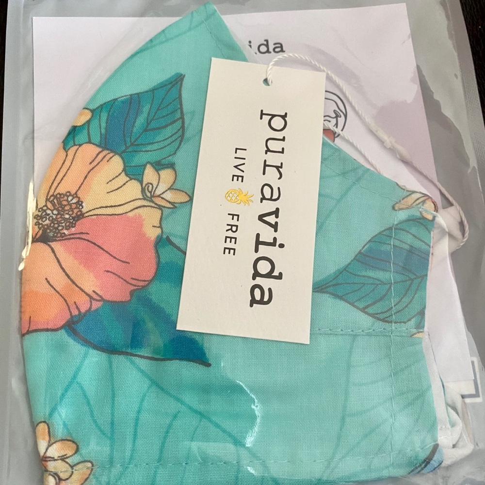 Vera Bradley Tropical Blue Mask - Picture 5 of 5